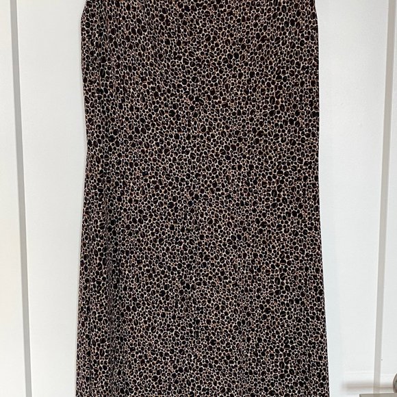 Talbots Petite size 8 summer dress with draped neckline - Picture 3 of 5